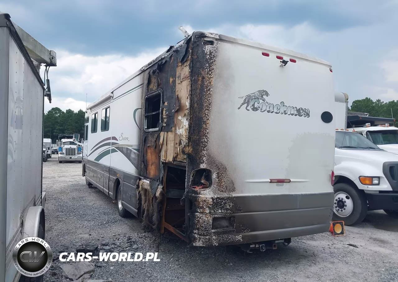 2000 Ford F550 Super Duty Stripped Chass VIN:3FCNF53SXYJA04047 - 3