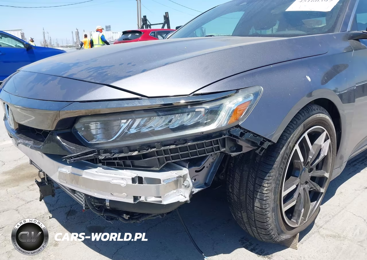 2018 Honda Accord Sport VIN:1HGCV1F35JA263992 - 6