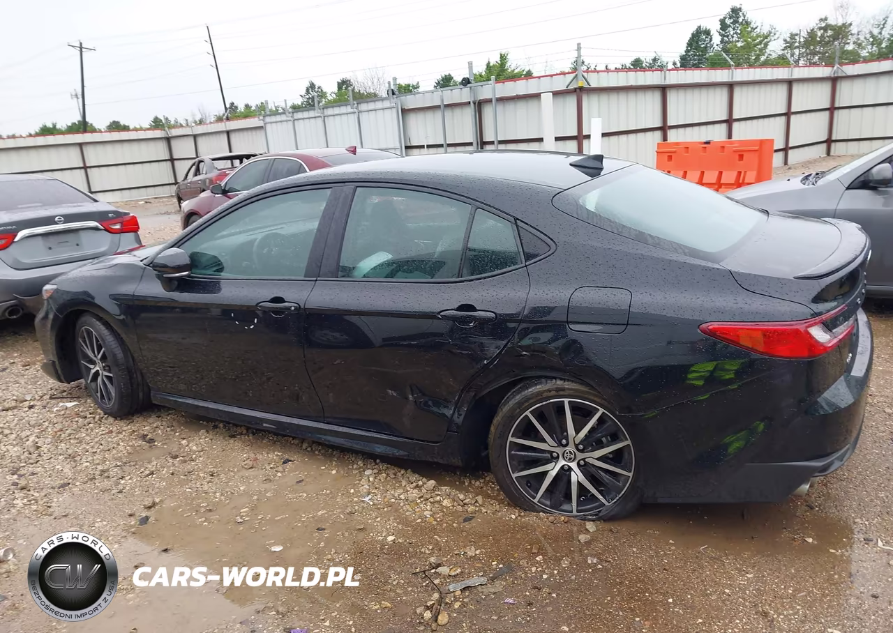 2025 Toyota Camry Se VIN:4T1DAACK0SU108840 - 13