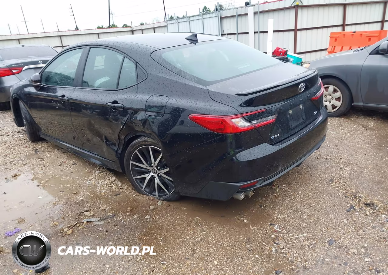2025 Toyota Camry Se VIN:4T1DAACK0SU108840 - 3