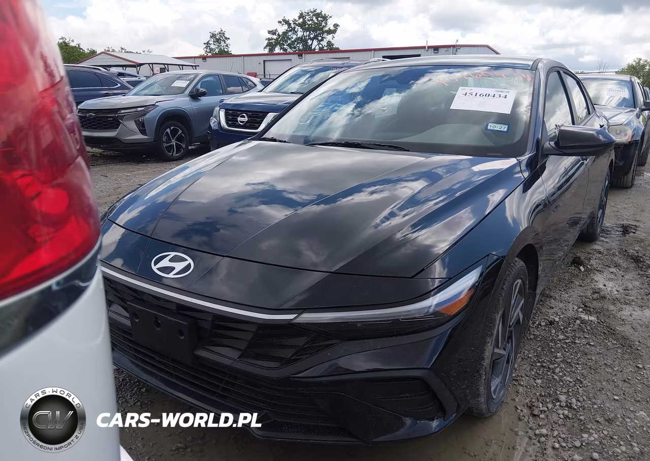 2025 Hyundai Elantra Sel Sport VIN:KMHLM4DG4SU060063 - 12