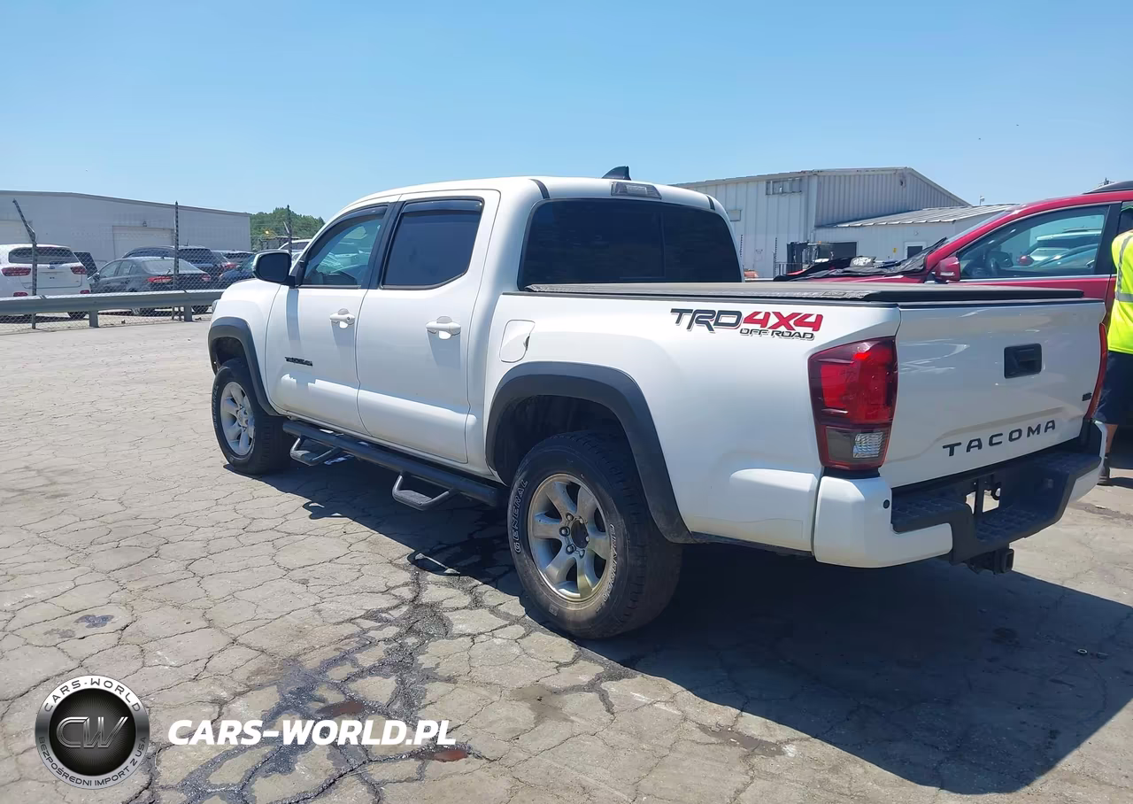 2021 Toyota Tacoma Trd Off-Road VIN:3TMCZ5AN3MM420350 - 3