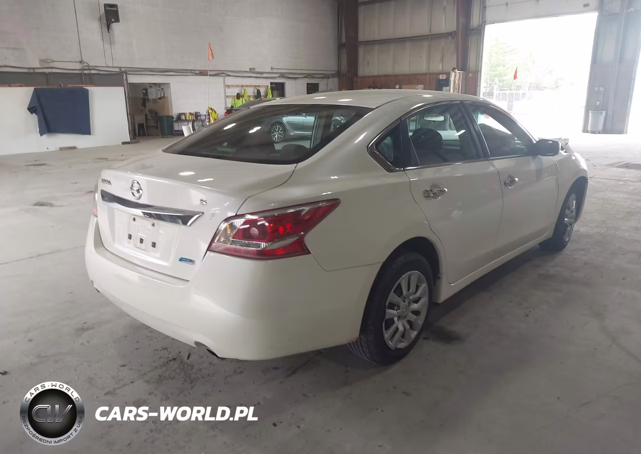2013 Nissan Altima 2.5 S VIN:1N4AL3AP7DC187983 - 4