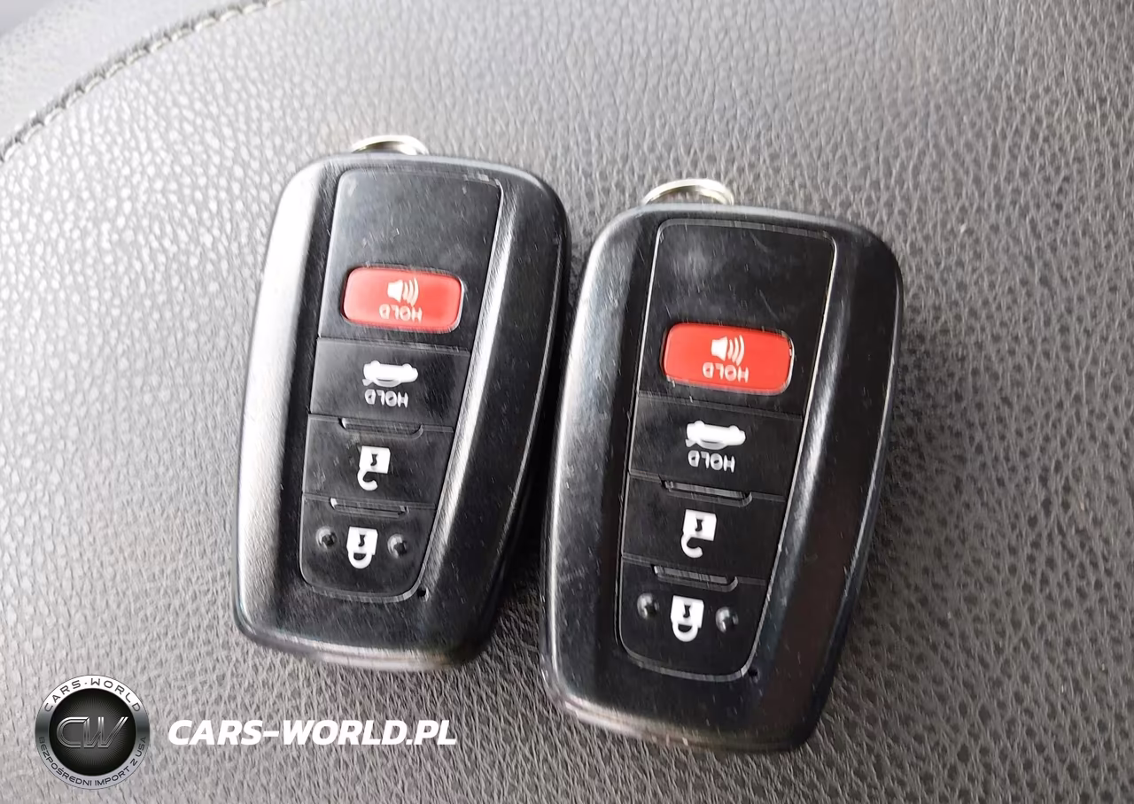 2020 Toyota Camry Xse VIN:4T1K61AK7LU940821 - 11