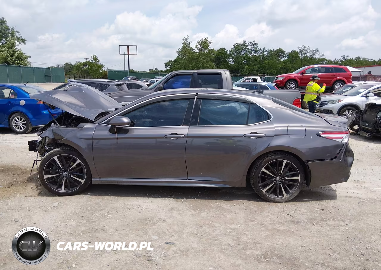 2020 Toyota Camry Xse VIN:4T1K61AK7LU940821 - 14