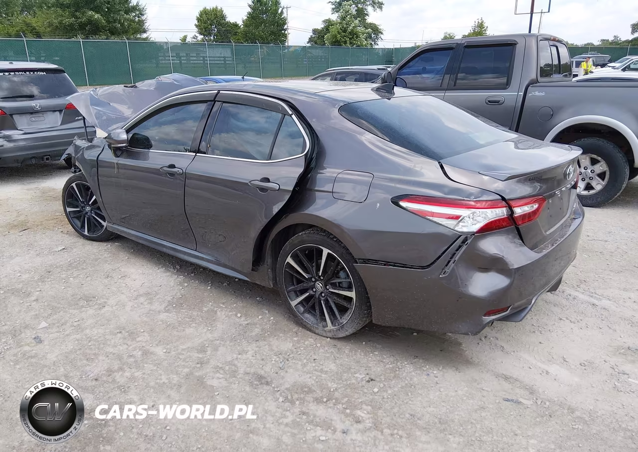 2020 Toyota Camry Xse VIN:4T1K61AK7LU940821 - 3