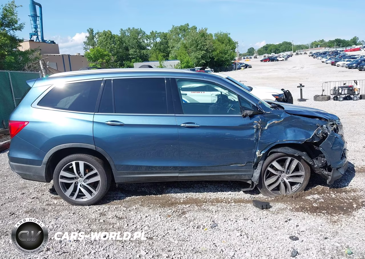2016 Honda Pilot Elite VIN:5FNYF6H02GB017659 - 14