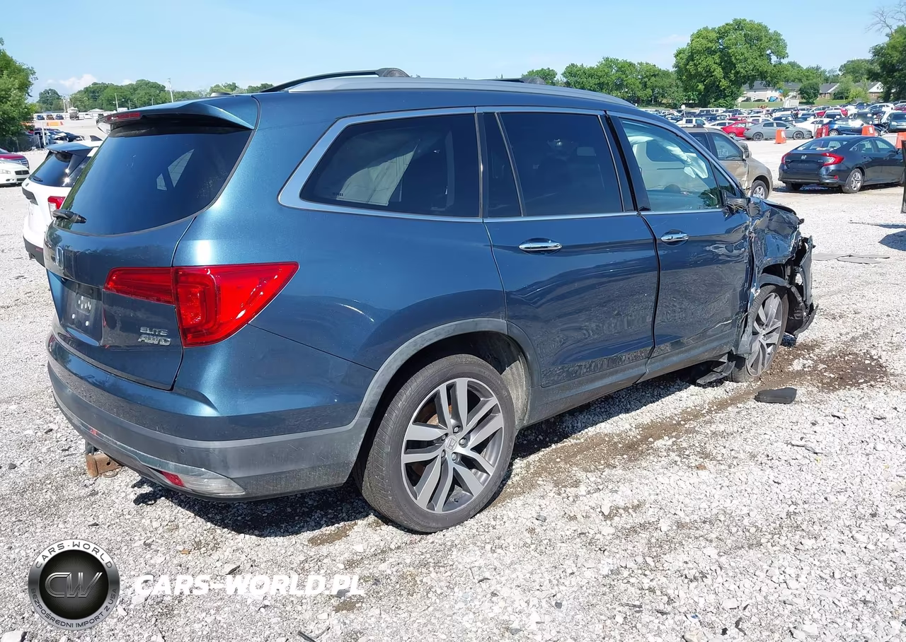 2016 Honda Pilot Elite VIN:5FNYF6H02GB017659 - 4