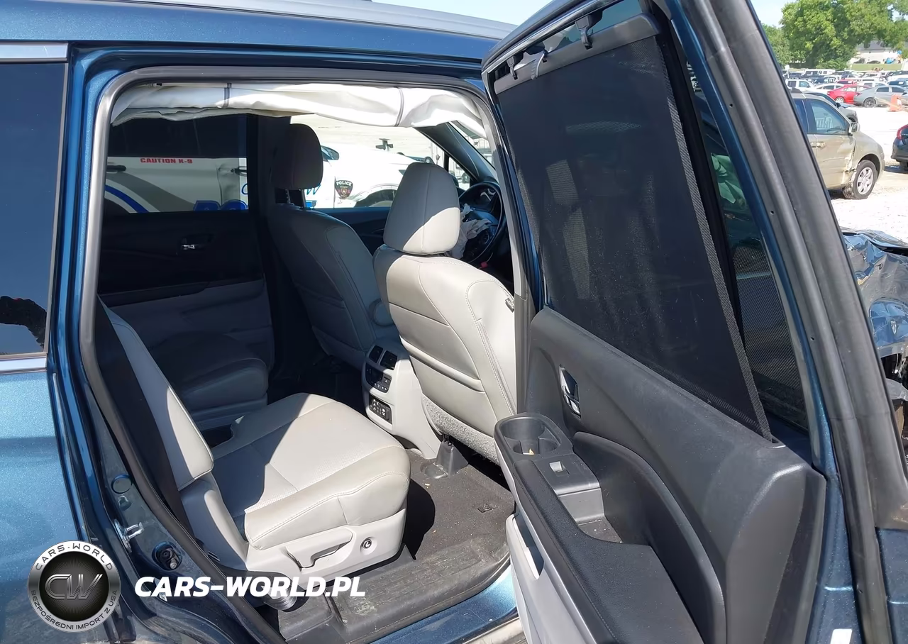 2016 Honda Pilot Elite VIN:5FNYF6H02GB017659 - 8