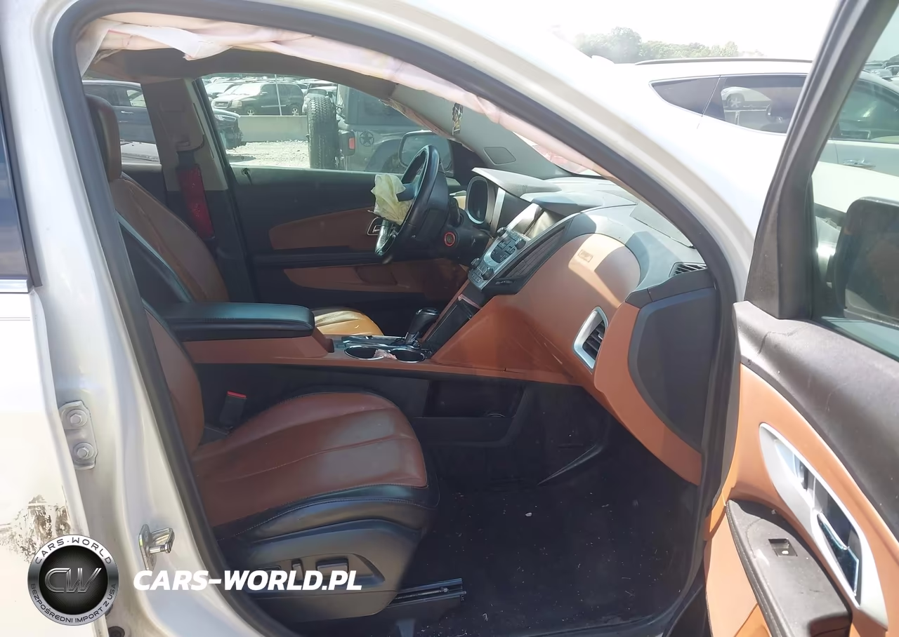 2017 Chevrolet Equinox Premier VIN:2GNALDEK6H1501740 - 5