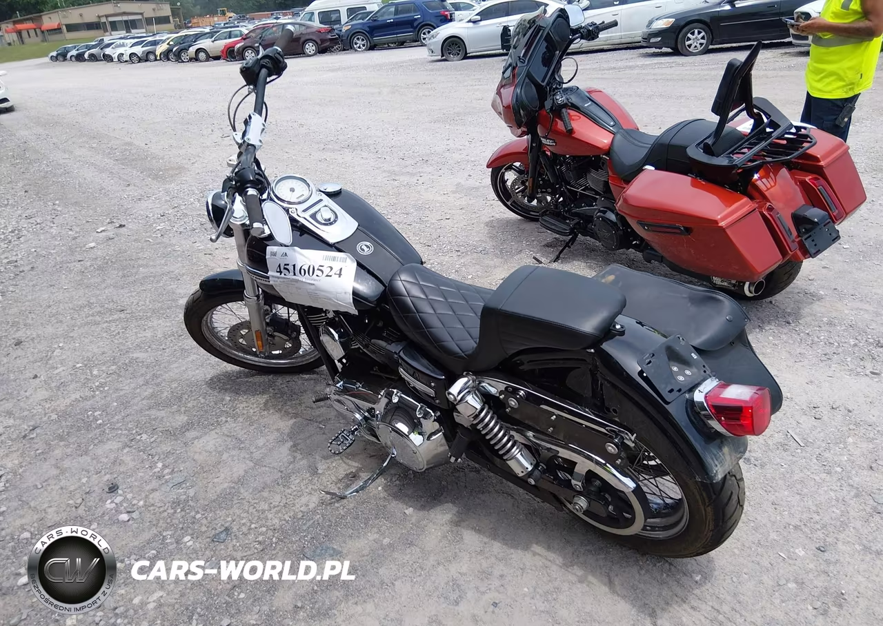 2010 Harley-Davidson Fxdc VIN:1HD1GV412AC300993 - 3