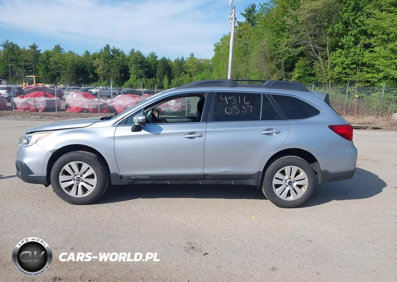 2016 Subaru Outback 2.5I Premium VIN:4S4BSAFC6G3333656 - 14