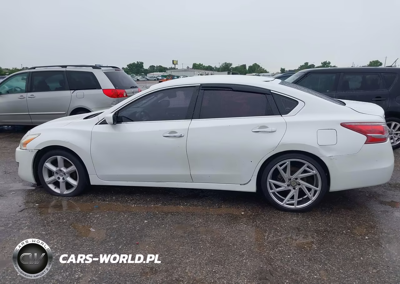 2013 Nissan Altima 2.5 S VIN:1N4AL3AP3DN548789 - 12