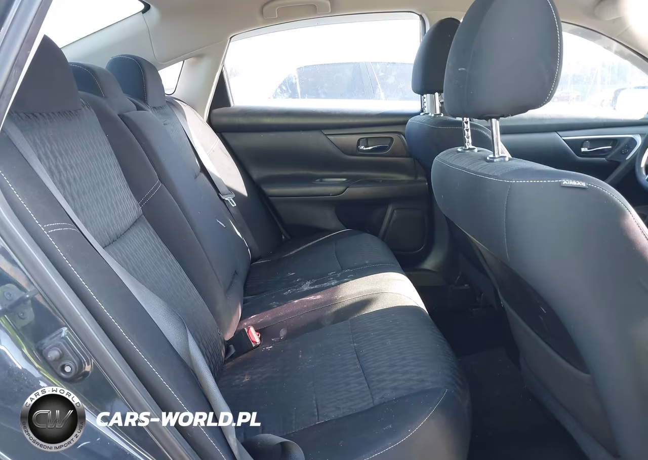 2018 Nissan Altima 2.5 S VIN:1N4AL3AP1JC476661 - 8