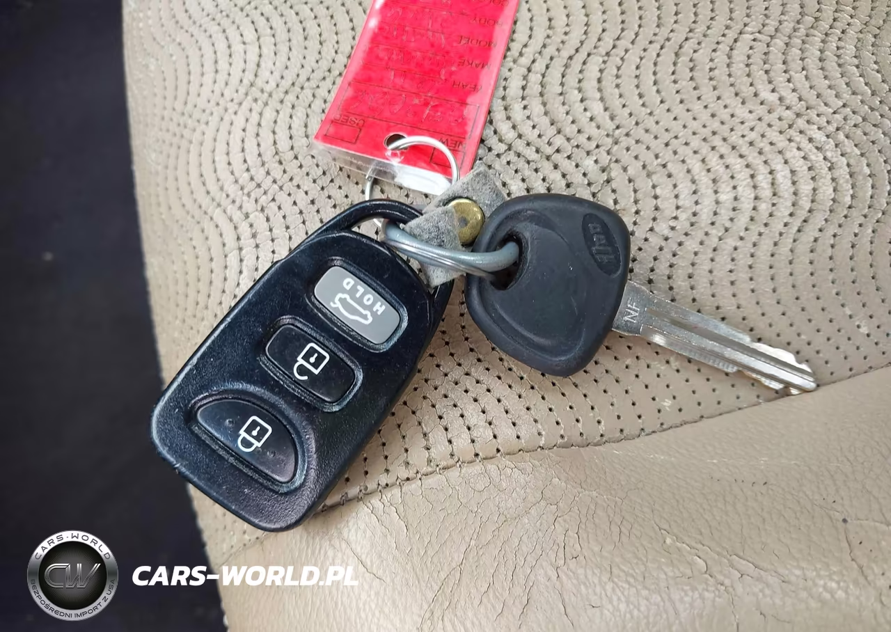 2011 Hyundai Elantra Limited (Ulsan Plant) VIN:KMHDH4AE7BU138749 - 11