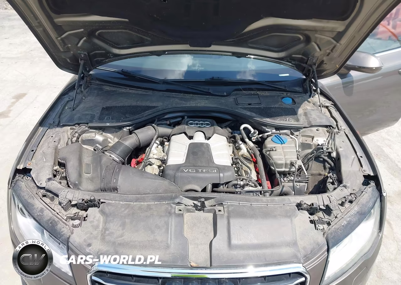 2012 Audi A7 Premium VIN:WAUSGAFC6CN006689 - 10