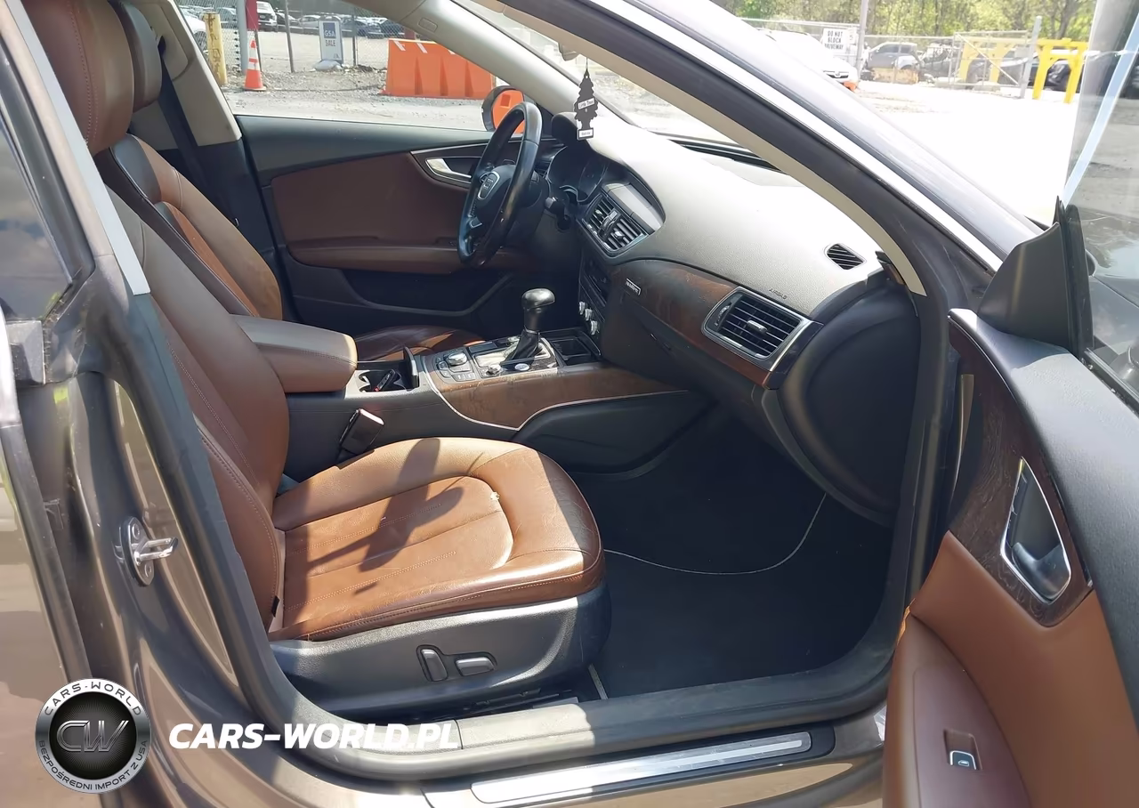 2012 Audi A7 Premium VIN:WAUSGAFC6CN006689 - 5