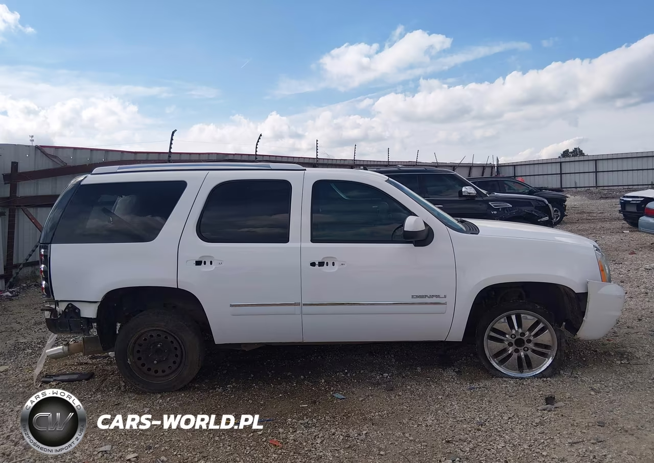 2013 GMC Yukon Denali VIN:1GKS1EEFXDR358664 - 13