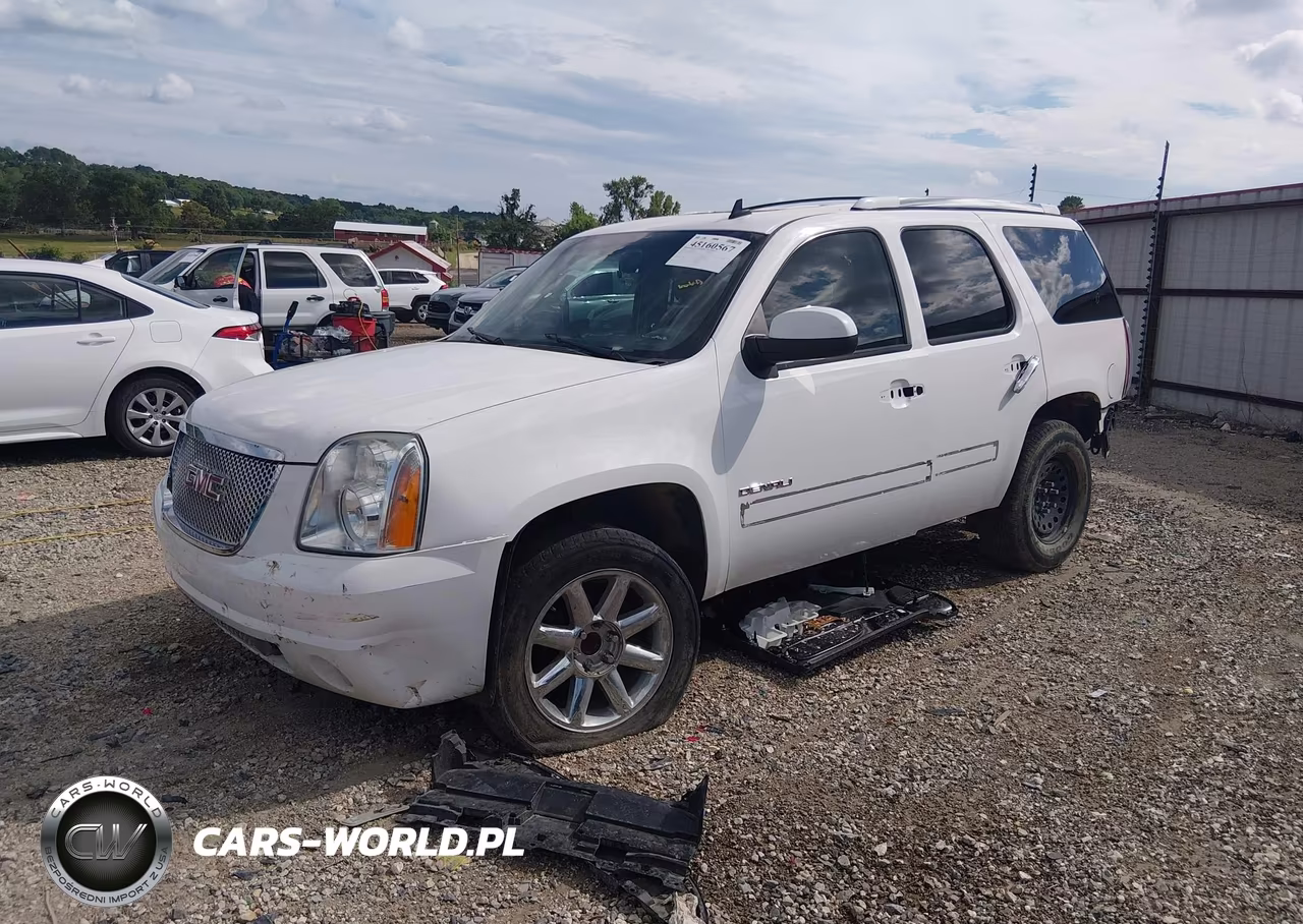 2013 GMC Yukon Denali VIN:1GKS1EEFXDR358664 - 2