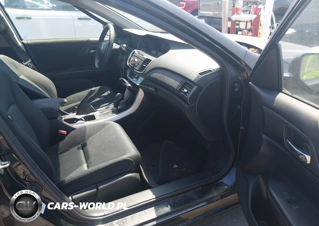 2015 Honda Accord Lx VIN:1HGCR2F33FA010252 - 5