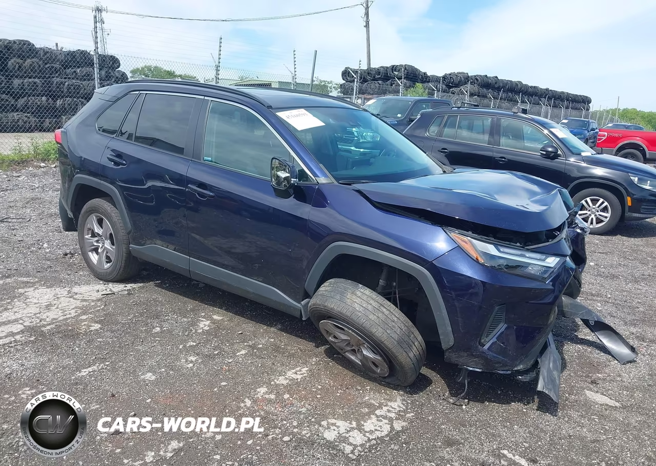 2022 Toyota Rav4 Xle – zdjęcie 1 z 16