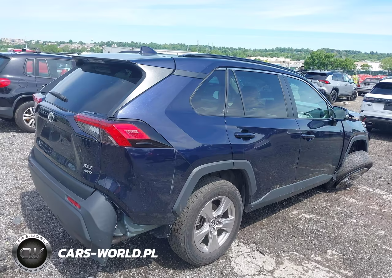 2022 Toyota Rav4 Xle VIN:2T3P1RFV6NW271747 - 4