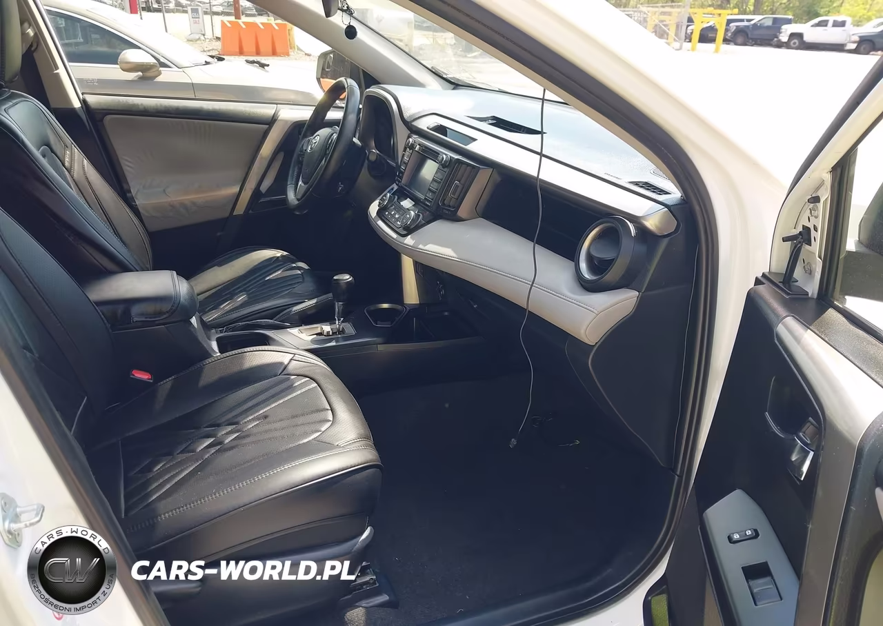 2017 Toyota Rav4 Hybrid Xle VIN:JTMRJREV0HD106790 - 5
