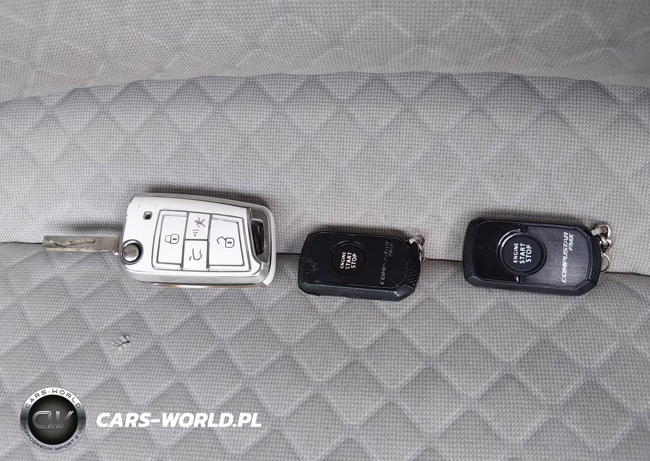 2018 Volkswagen Tiguan 2.0T S VIN:3VV1B7AX8JM022461 - 11
