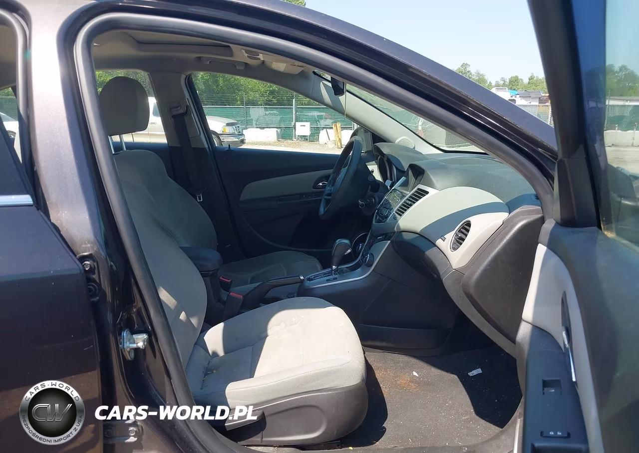 2016 Chevrolet Cruze Limited 1Lt Auto VIN:1G1PE5SB9G7154969 - 5