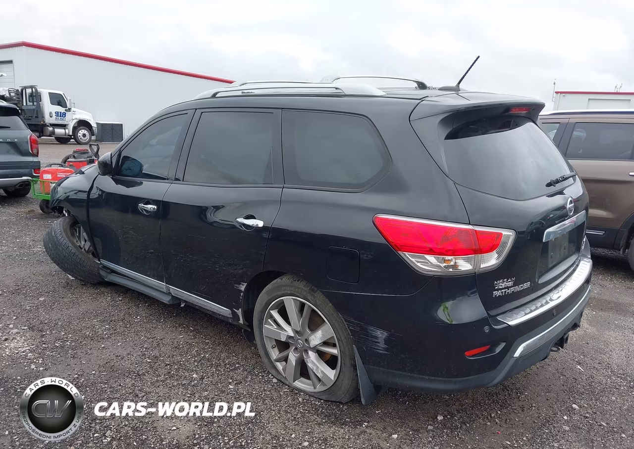 2016 Nissan Pathfinder Platinum VIN:5N1AR2MMXGC671425 - 3