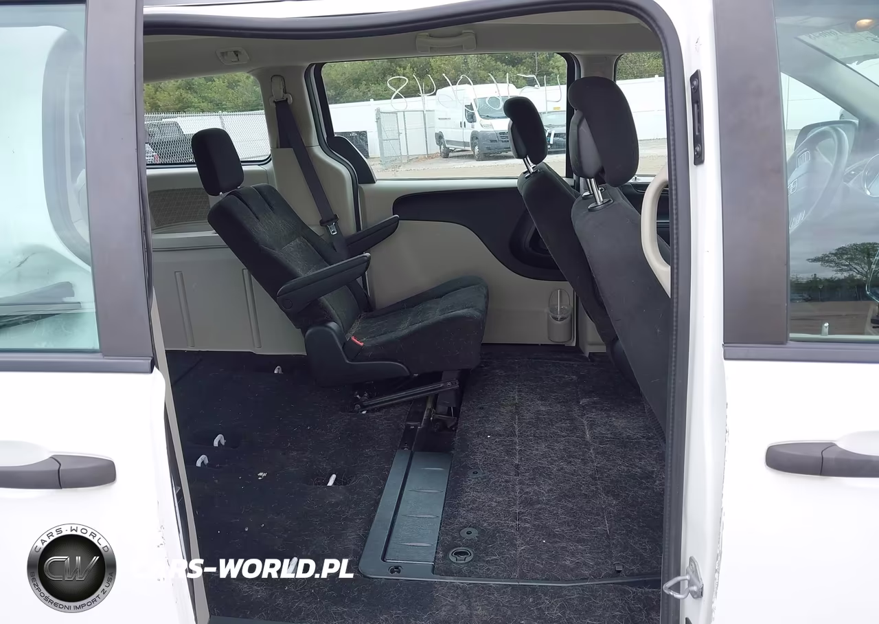 2016 Dodge Grand Caravan American Value Pkg VIN:2C4RDGBG1GR337257 - 8