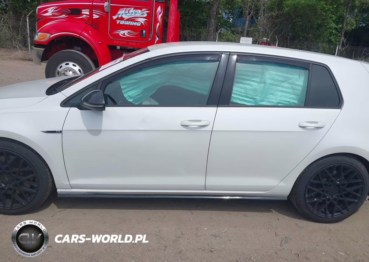 2019 Volkswagen Golf R 2.0T W-Dcc Navigation VIN:WVWVA7AU2KW226490 - 14