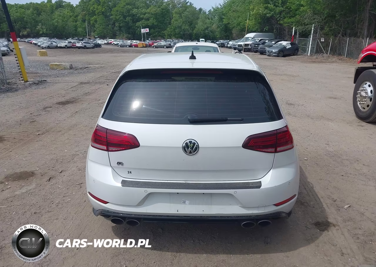 2019 Volkswagen Golf R 2.0T W-Dcc Navigation VIN:WVWVA7AU2KW226490 - 16