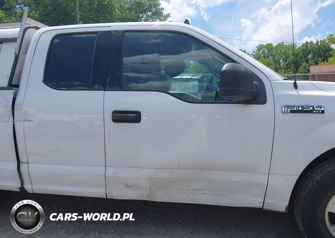2019 Ford F-150 Xlt VIN:1FTEX1CB6KKD31645 - 19