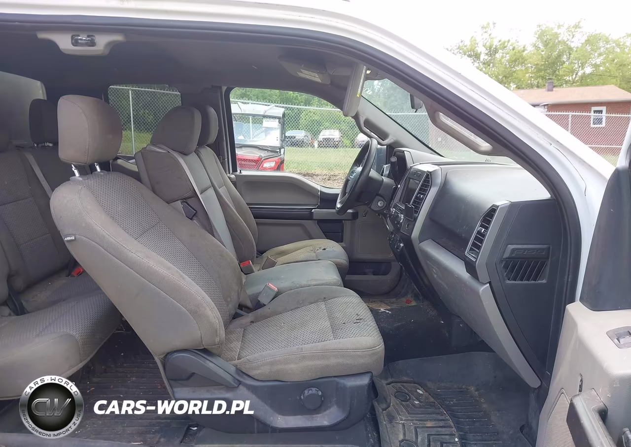 2019 Ford F-150 Xlt VIN:1FTEX1CB6KKD31645 - 5