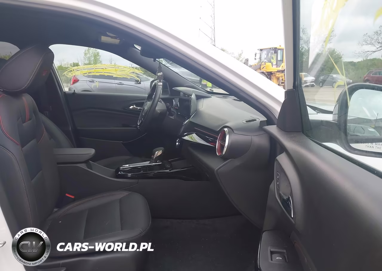 2025 Chevrolet Trax Fwd 2Rs VIN:KL77LJEP8SC121228 - 5
