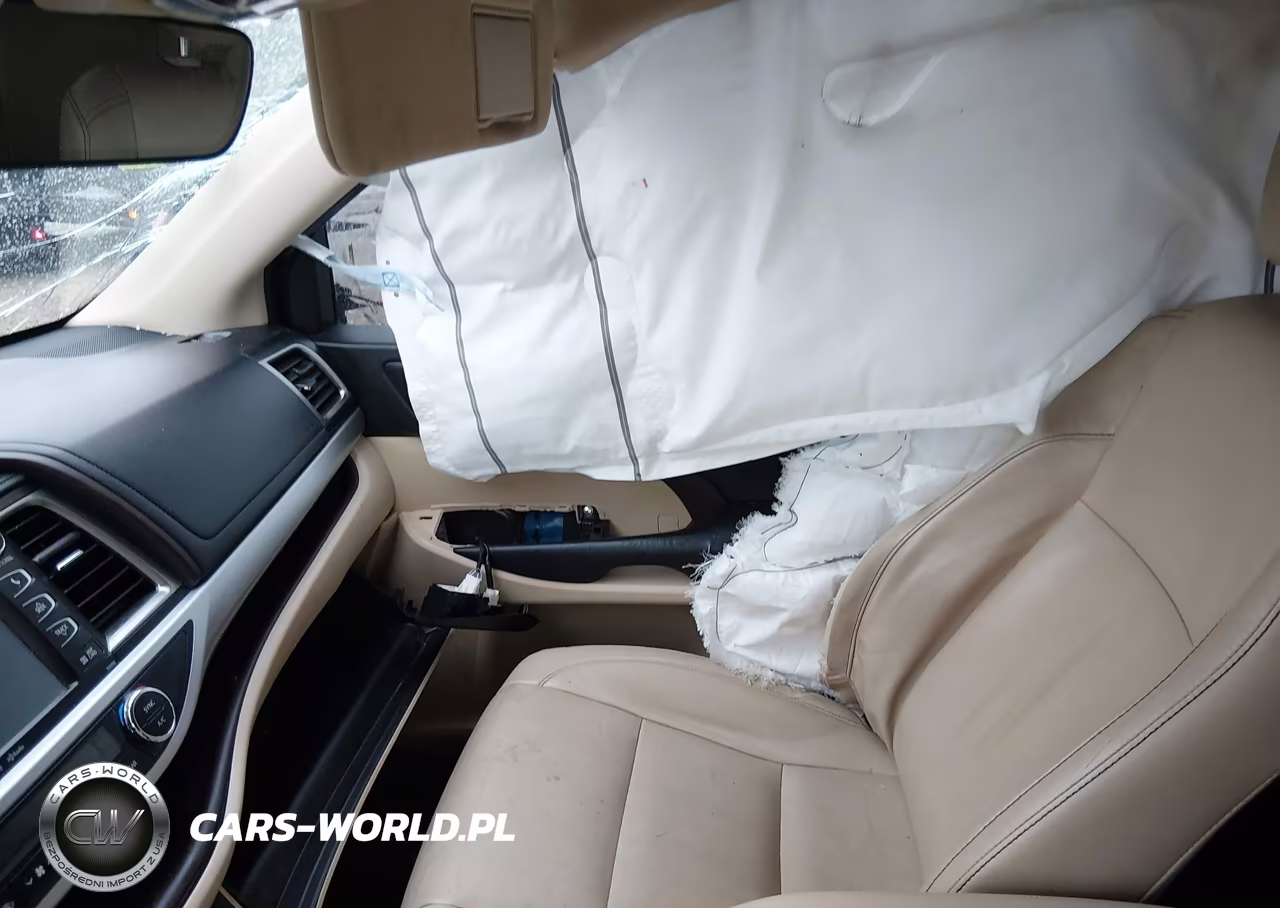 2019 Toyota Highlander Xle VIN:5TDKZRFH9KS298242 - 5