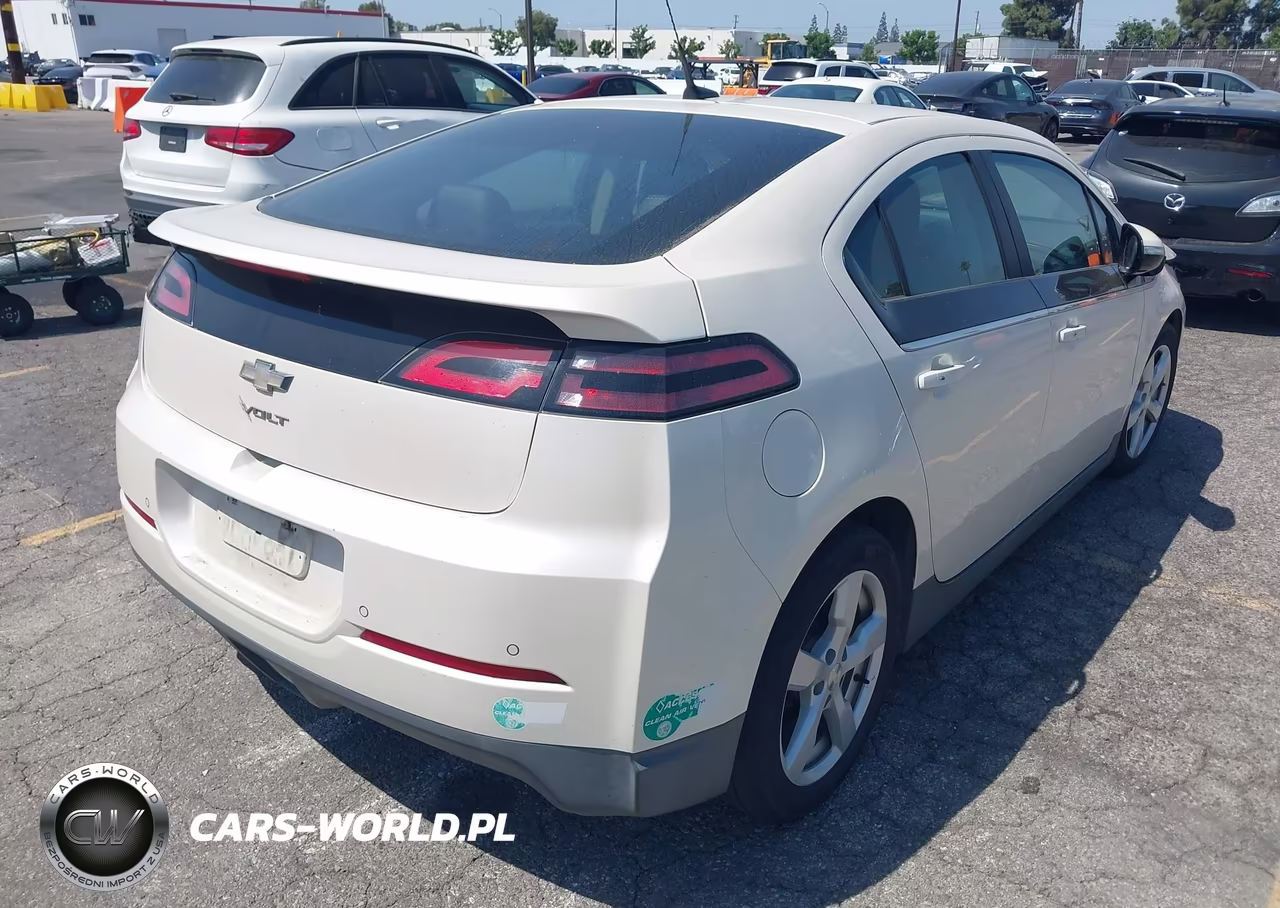 2014 Chevrolet Volt VIN:1G1RF6E47EU151575 - 4