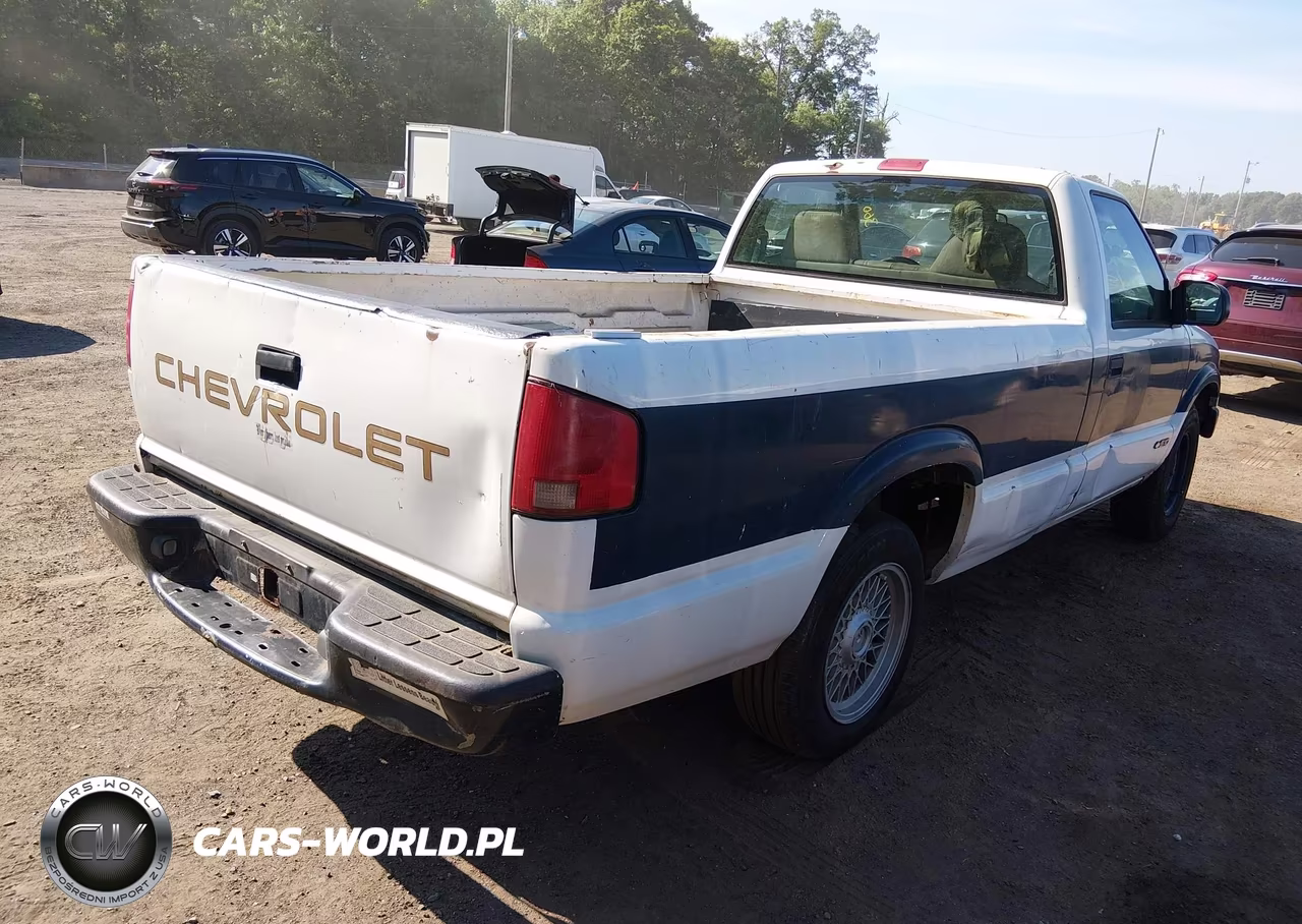 1999 Chevrolet S-10 VIN:1GCCS14X3XK165401 - 4