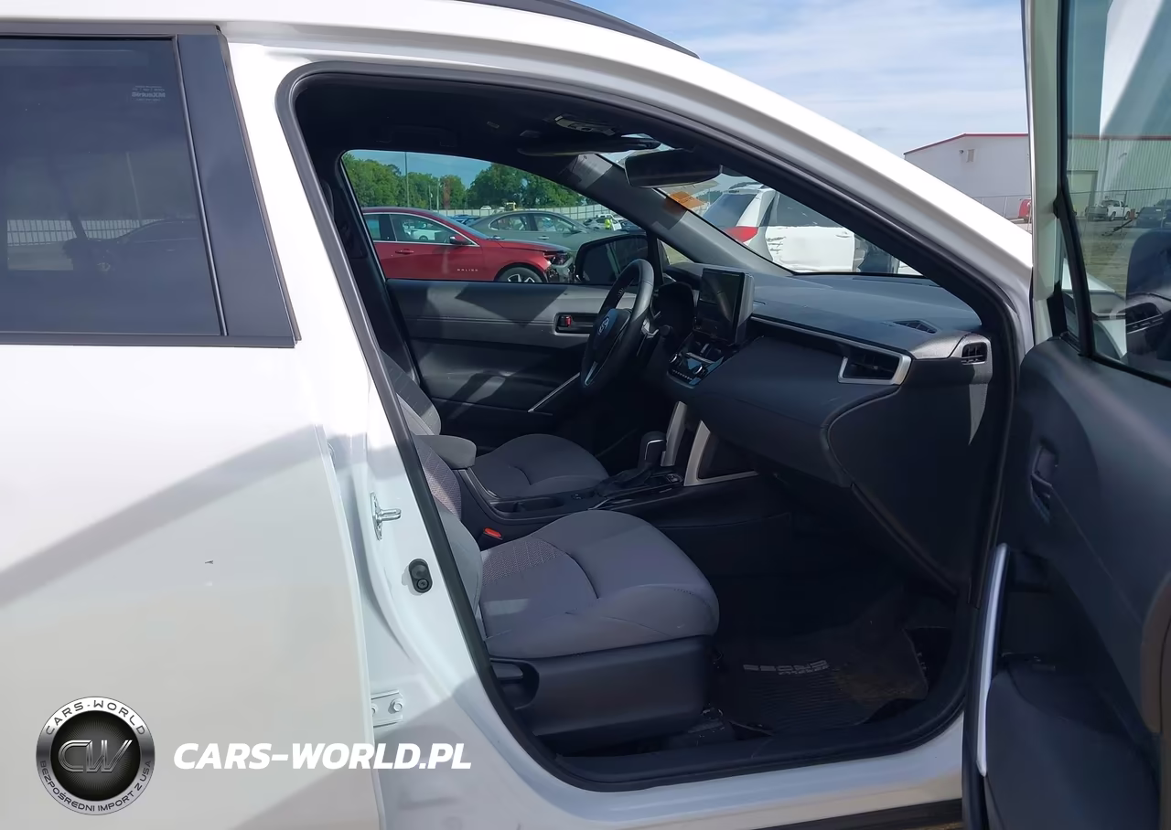 2025 Toyota Corolla Cross Hybrid Se VIN:7MUFBABG3SV090335 - 5