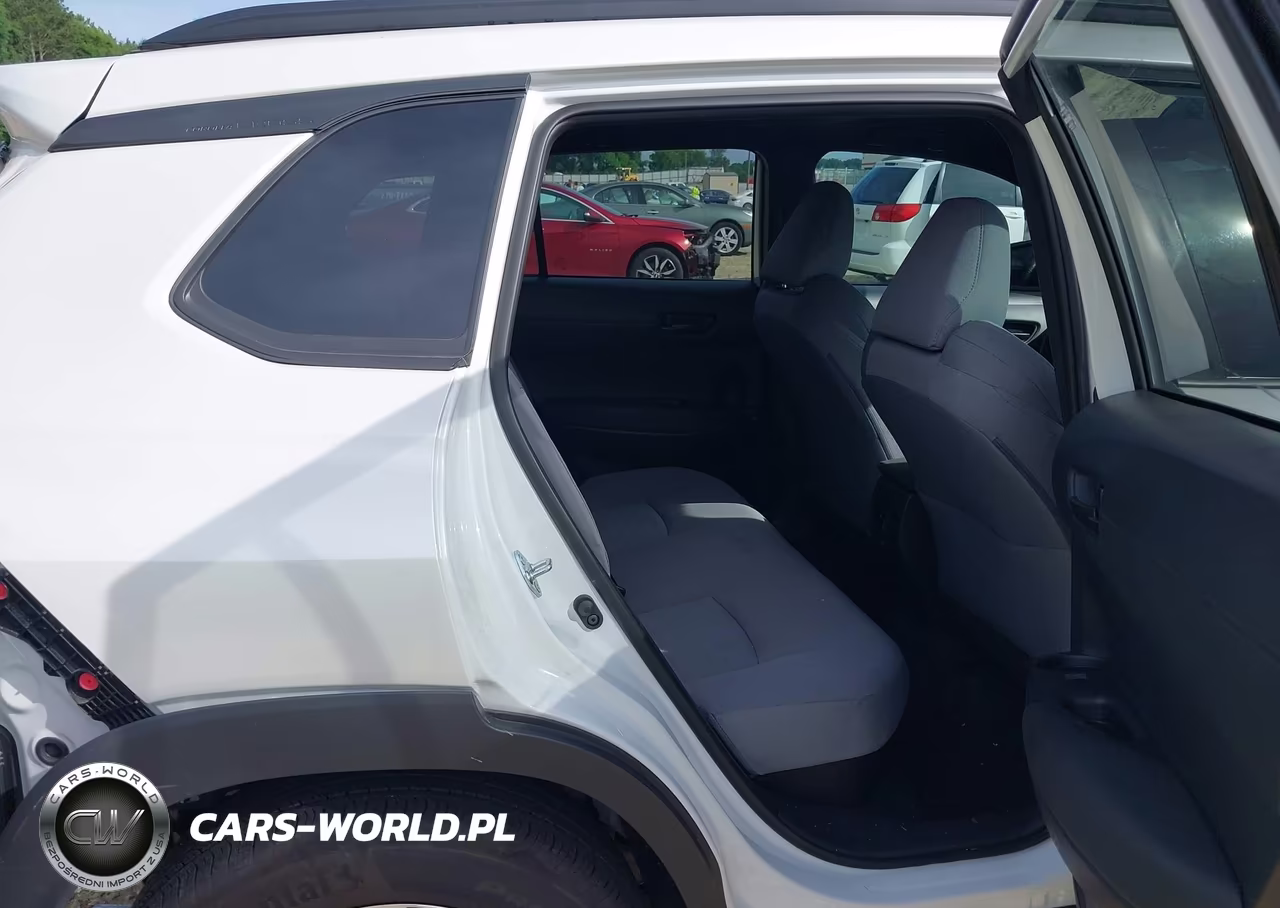 2025 Toyota Corolla Cross Hybrid Se VIN:7MUFBABG3SV090335 - 8