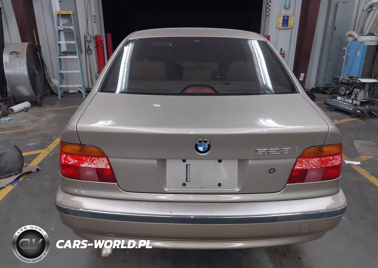 1999 BMW 528Ia VIN:WBADM6344XGU01833 - 16
