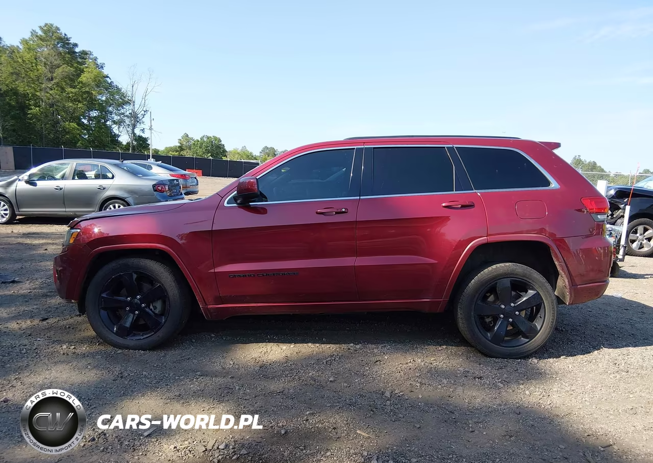 2015 Jeep Grand Cherokee Altitude VIN:1C4RJEAG5FC614191 - 15