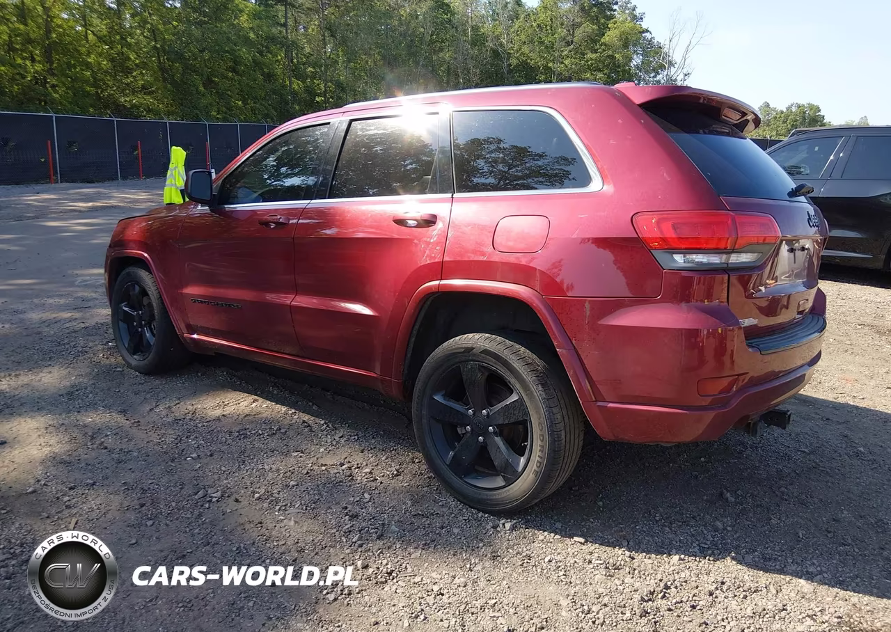 2015 Jeep Grand Cherokee Altitude VIN:1C4RJEAG5FC614191 - 3