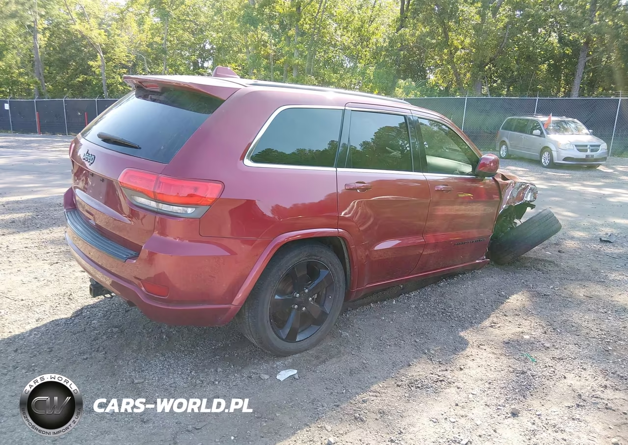 2015 Jeep Grand Cherokee Altitude VIN:1C4RJEAG5FC614191 - 4