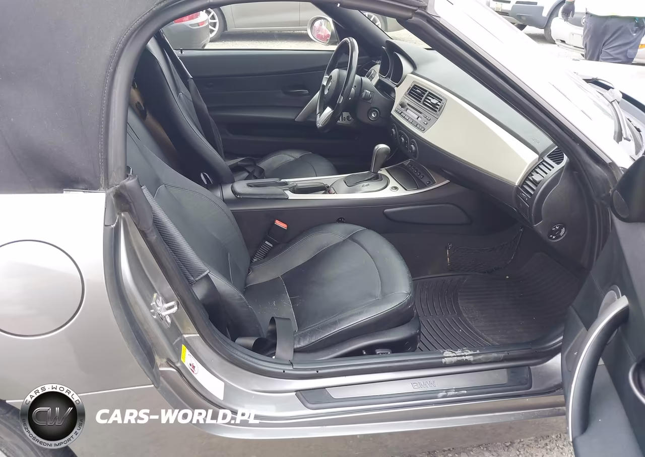 2003 BMW Z4 3.0I VIN:4USBT53413LU00349 - 5