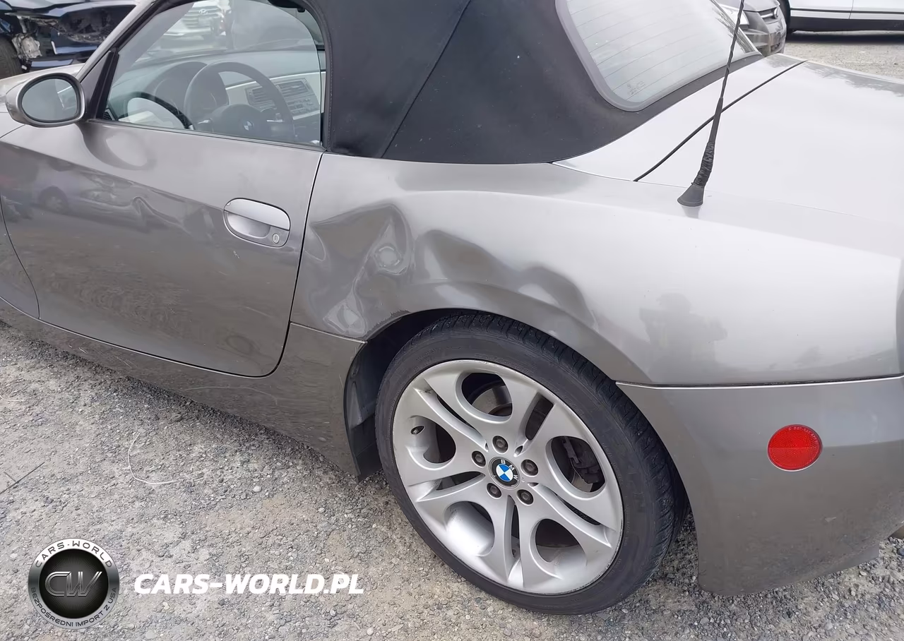 2003 BMW Z4 3.0I VIN:4USBT53413LU00349 - 6