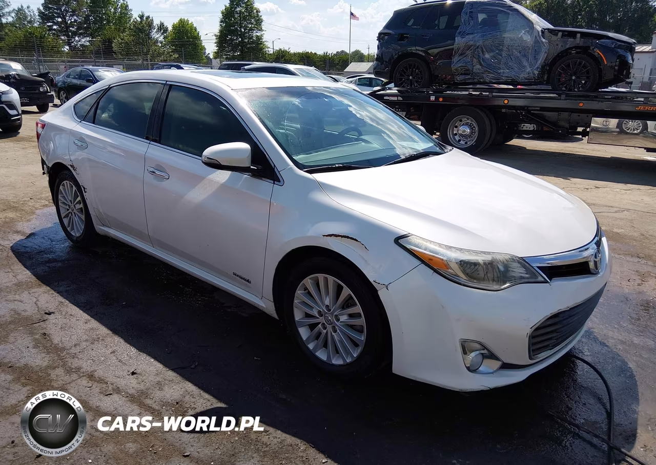 2013 Toyota Avalon Hybrid Limited – zdjęcie 1 z 16
