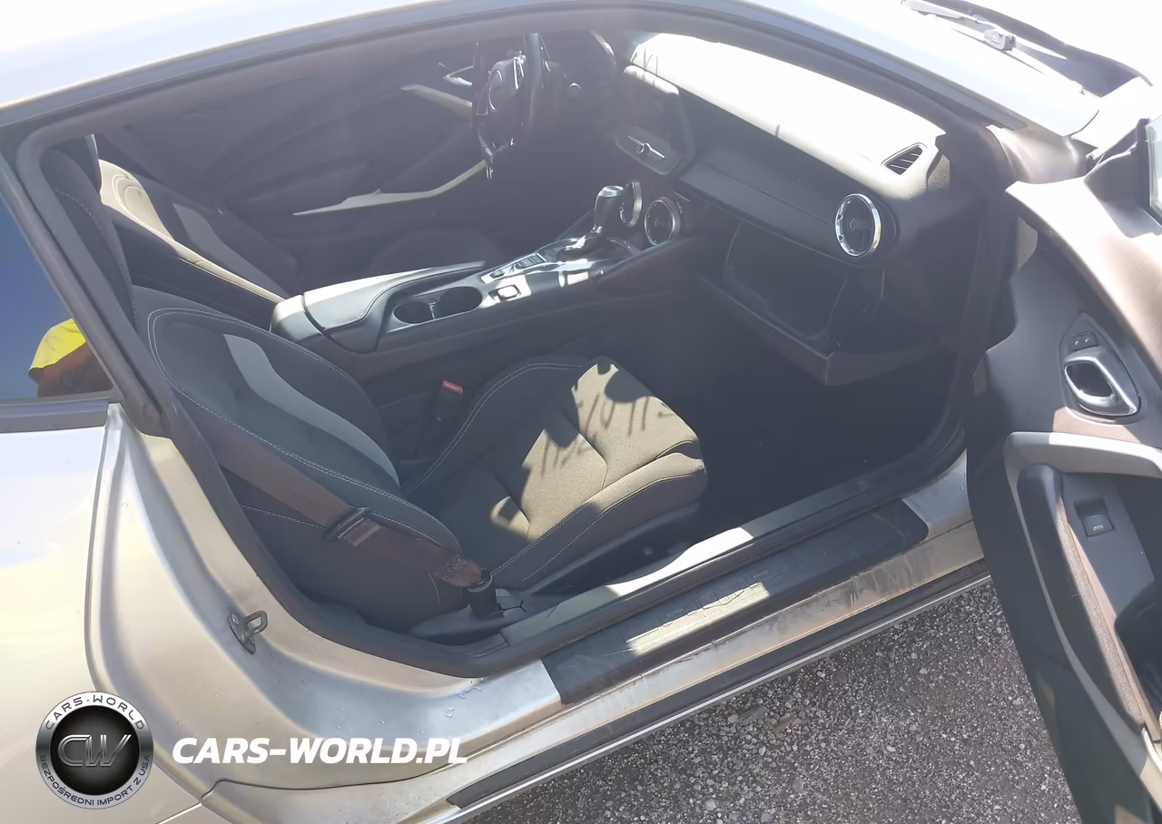 2017 Chevrolet Camaro 1Lt VIN:1G1FB1RS2H0200591 - 5