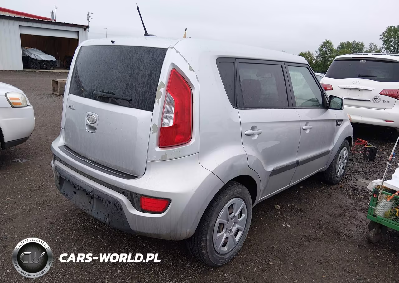 2012 Kia Soul VIN:KNDJT2A54C7462963 - 4